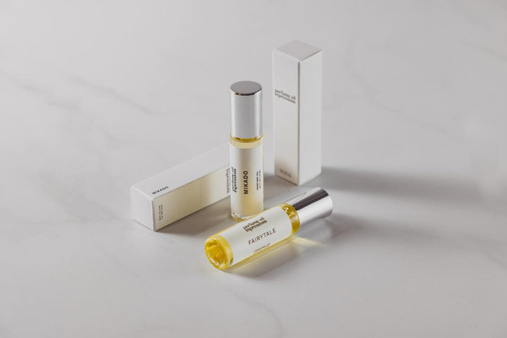 Roja Diaghilev inspired perfume oil – vegan long-lasting blend of peach and oakmoss