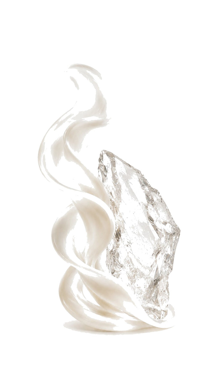 Umbra Perfume Oil inspired by Molecule 01, Escentric Molecules — fragrance-note image for a scent where clean musk and airy woods create a minimalist skin-scent warmth.